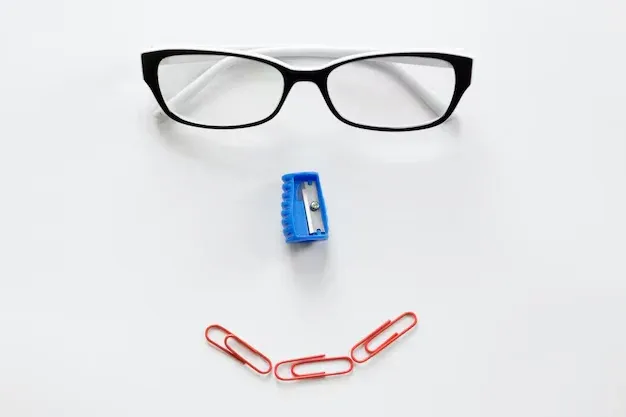 The Best Way to Clean Your Glasses Without Scratching the Lenses
